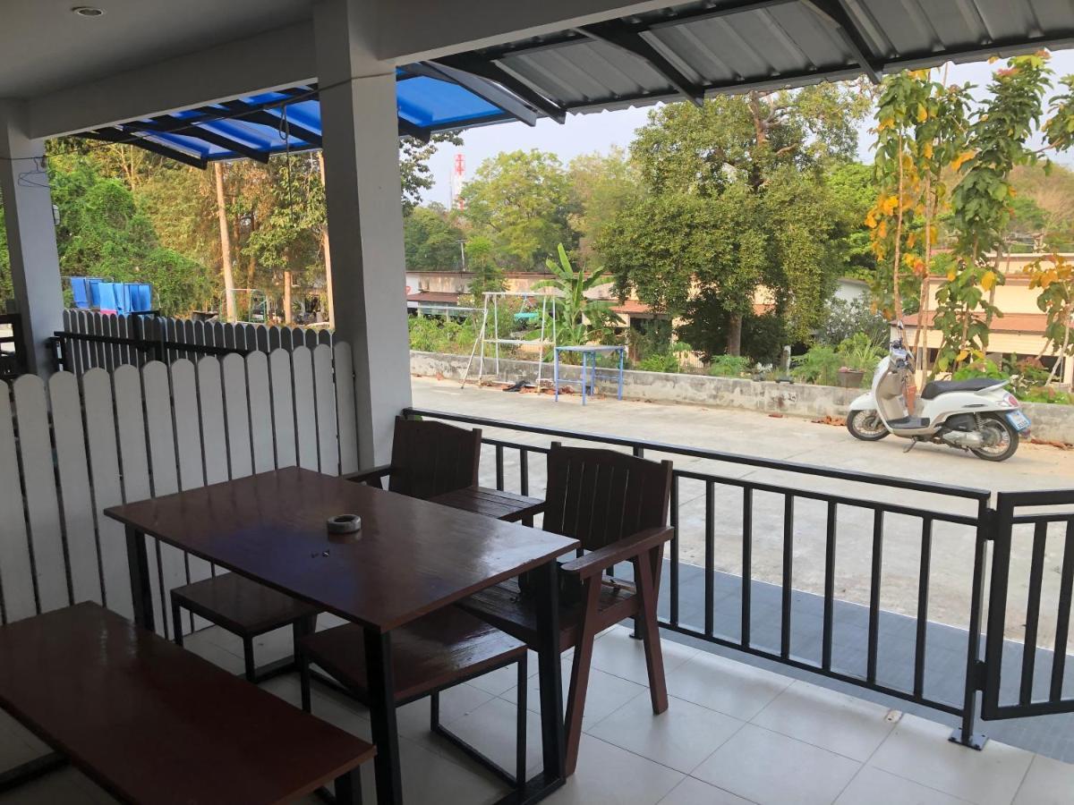 Bluemoon 5 Minutes Walk To The Beach Koh Samet Exteriör bild